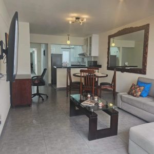 SE VENDE FLAT EN MIRAFLORES - 2 DORM + ESTACIONAMIENTO