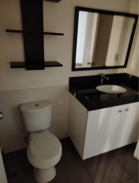 SE VENDE DEPARTAMENTO EN LINCE